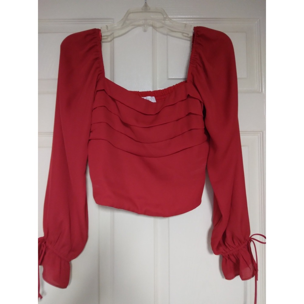 Audrey Brooks red sweetheart neck blouse pleat smocked elasticized long sleeve